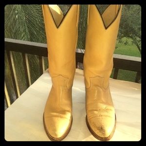 *PRE LOVED* Frye Woman's Cowgirl Boots